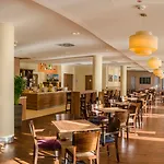 Express Centre 3*