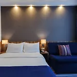Express Centre 3*