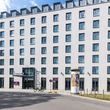 Отель Express Centre
