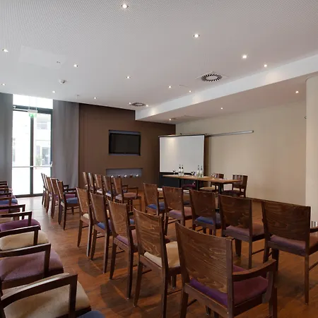 Express Centre 3* Дрезден