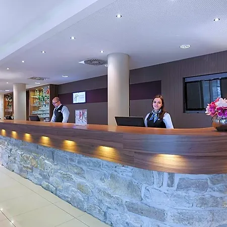 Express Centre 3*