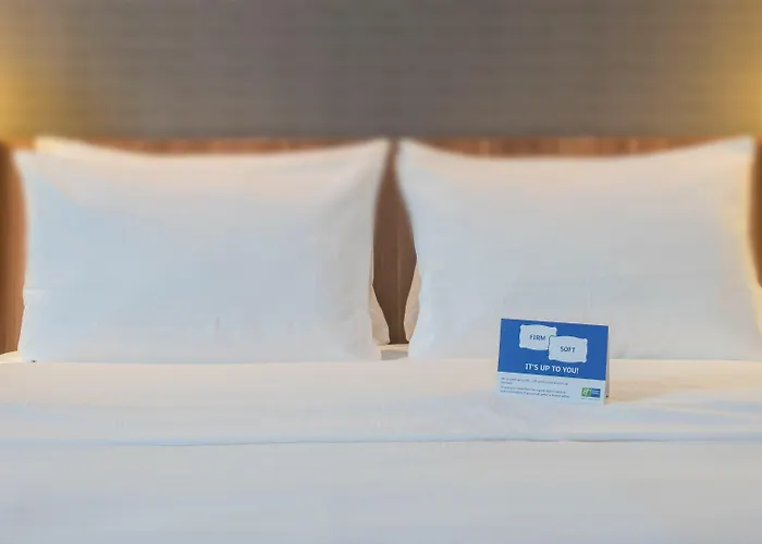 Express Centre Hotel